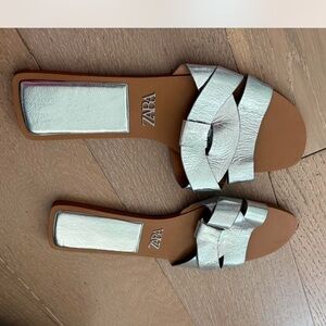 Zara slides